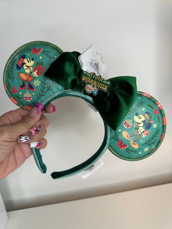 Disney Accessories - Disney Parks Disney EPCOT World Showcase Germany Frohe
Weihnachten Ears Headband